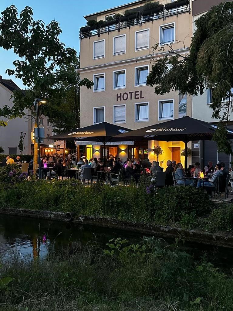Hotel Zur Muehle Падерборн Екстериор снимка