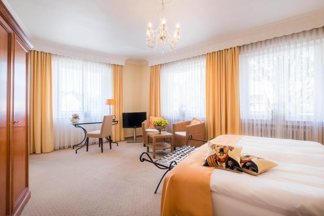 Hotel Zur Muehle Падерборн Екстериор снимка